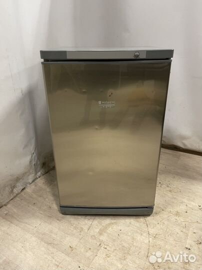 Морозильник Hotpoint-Ariston rmup 100 X H
