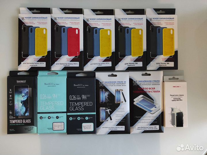 Чехлы и защитные стекла