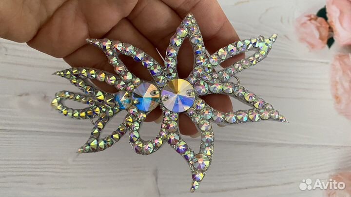 Украшение на голову для художественной гимнастики