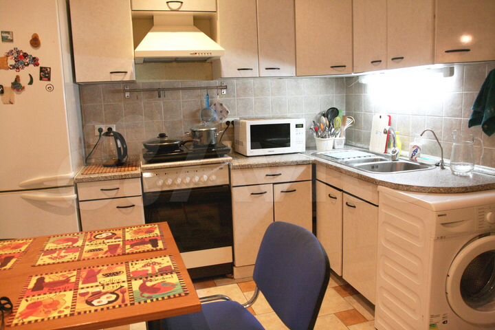 Комната 18 м² в 4-к., 3/5 эт.