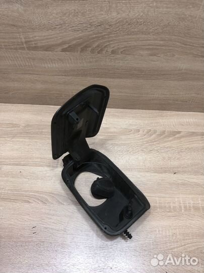 Лючок бензобака Bmw F10