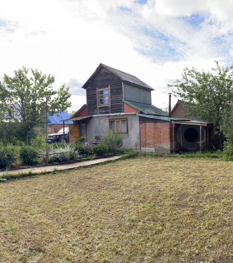 Дача 35 м² на участке 6 сот.