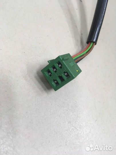 Зеркало заднего вида боковое левое электрическое