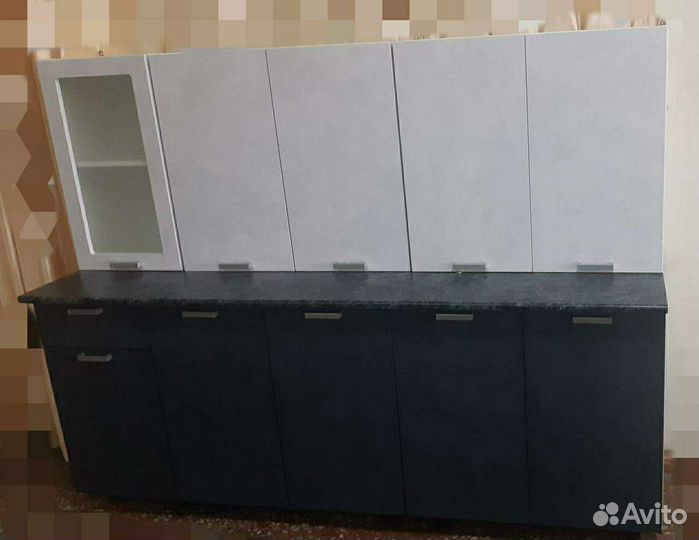 Кухонный гарнитур новый