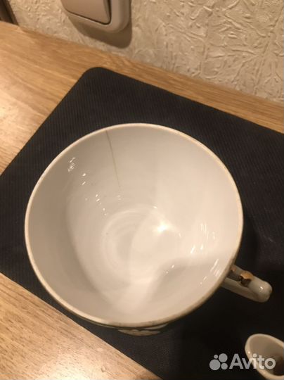 Чашка и чайник от сервиза Шиповник