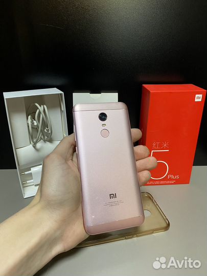 Телефон Xiaomi Redmi 5 Plus 32 гб