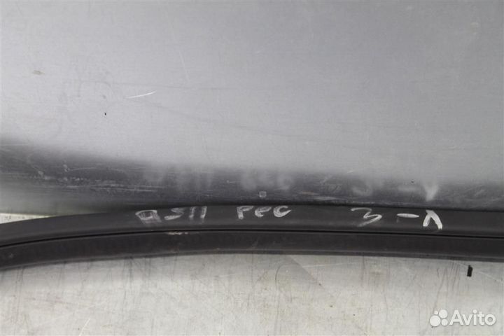 Уплотнитель кузова задней левой двери Nissan Qas