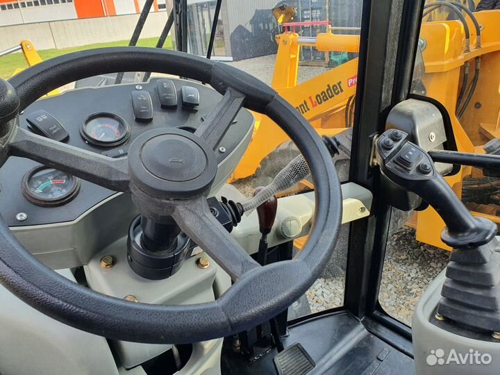 Фронтальный погрузчик Kyloton ZL30, 2023