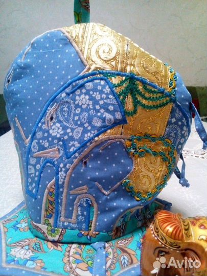 Грелка и салфетка под чайник