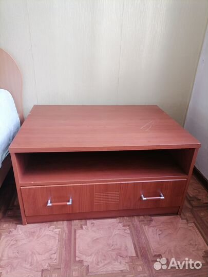 Тумба под тв