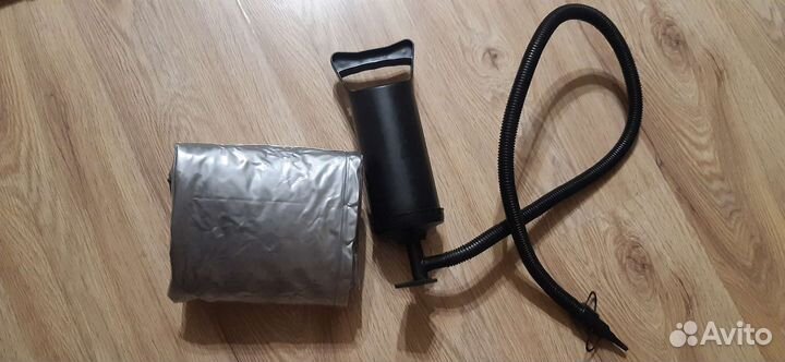 Надувной матрас для плавания