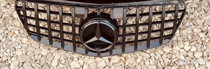 Решетка радиатора мерседес w212 дорестайлинг