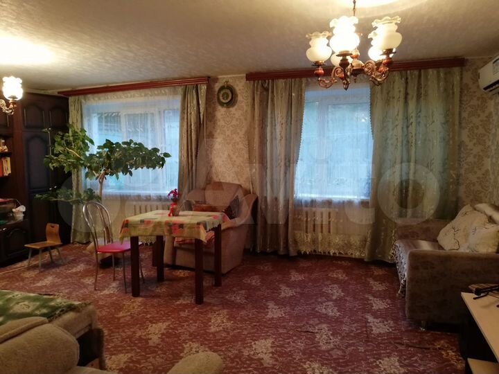 2-к. квартира, 65 м², 1/4 эт.