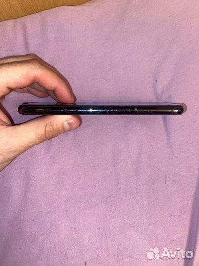 iPhone X, 64 ГБ