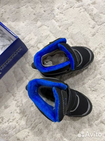 Ботинки зимние котофей 23 размер новые