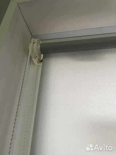 Рулонные шторы бу