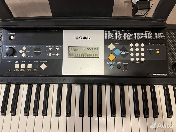 Синтезатор yamaha psr e223