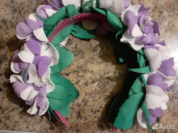 Ободок ручной работы с цветами