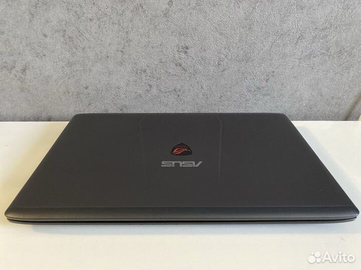 Продам игровой ноутбук asus ROG GL752VW