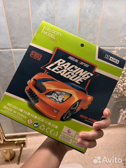 Набор иннерционных машинок новый 10 штук