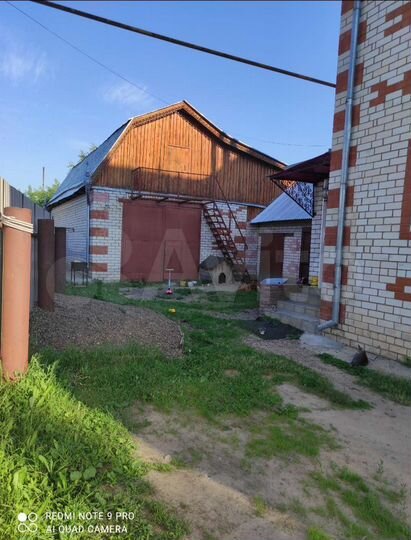 Дом 187,5 м² на участке 8,7 га