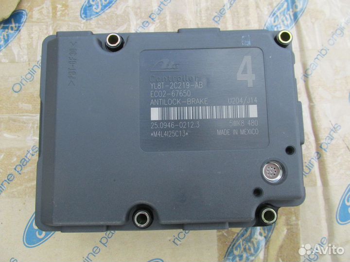 Блок ABS (Контроллер) Maverick,Escape 2001-2006