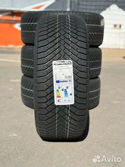 Continental VikingContact 8 255/55 R20 110T