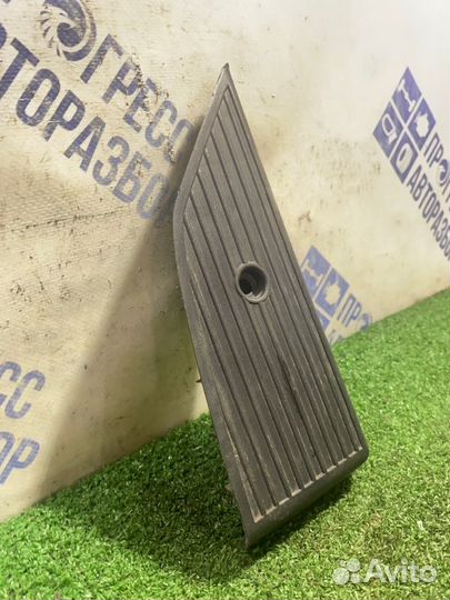 Подставка под ногу Ford Fusion хэтчбек 1.6 fyja