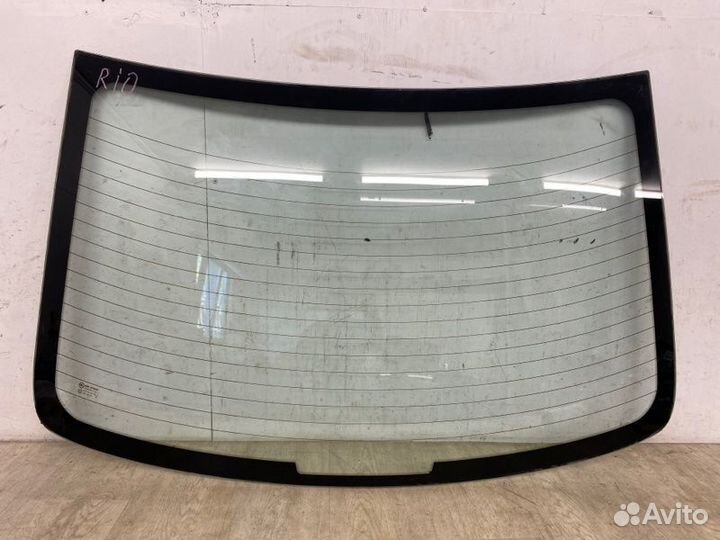 Стекло заднее С подогревом Kia Rio 2011 2012 2013