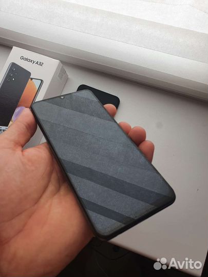 Samsung Galaxy A32, 4/64 ГБ