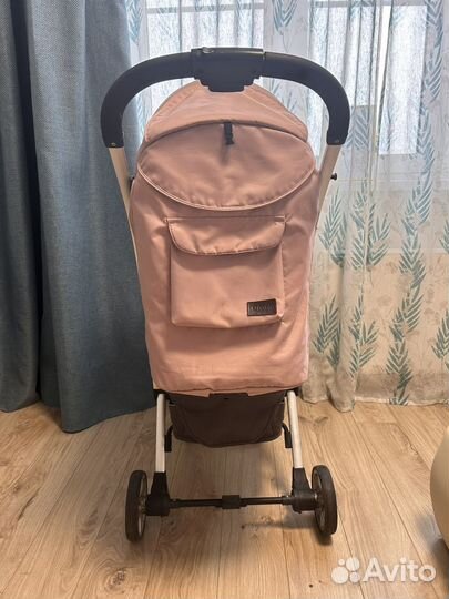 Коляска прогулочная