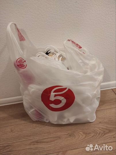 Вешалки детские