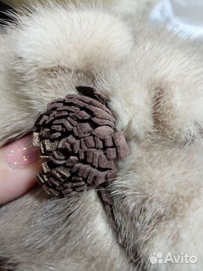 Шапки норковые женские