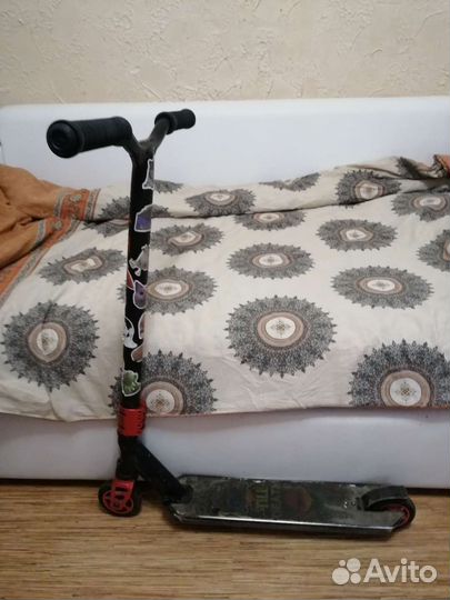 Трюковой самокат oxelo