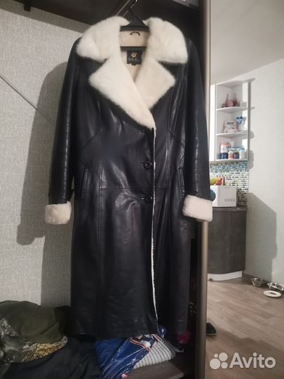 Продам дубленку женскую