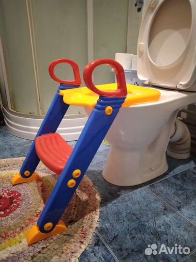 Сидушка на унитаз со ступенькой