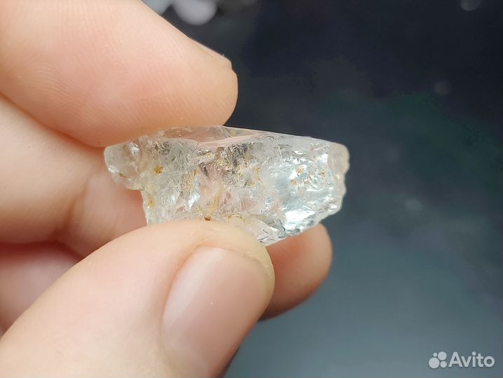 Топаз. Кристалл природный