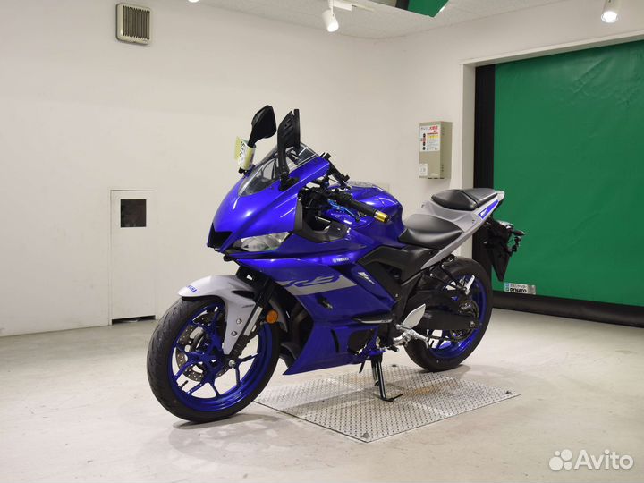 Yamaha YZF-R3 в наличии