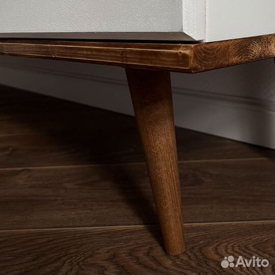 Тумба под телевизор на заказ