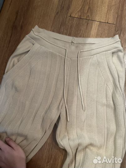 Трикотажный костюм munai M бежевый