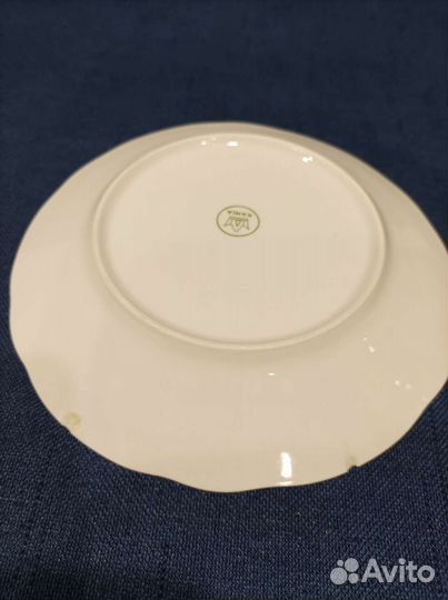 Набор столовой посуды тарелки