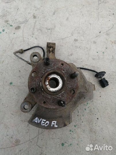 Кулак поворотный передний левый Chevrolet Aveo