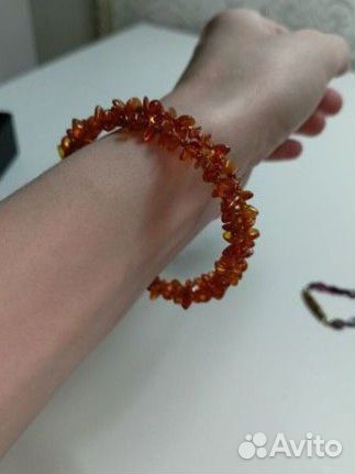 Бусы и браслет из янтаря