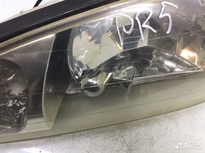 Фара Ford Escort (1995-2002)