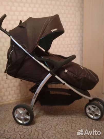 Детская коляска