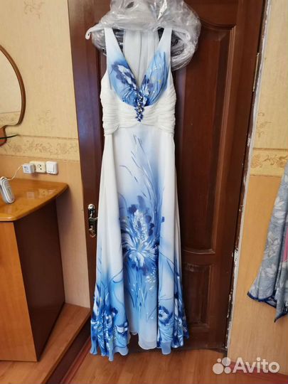 Вечернее платье 46 размера длинная