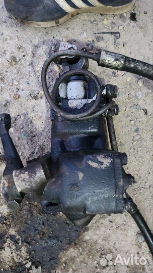 Рулевой редуктор сервотроник е34