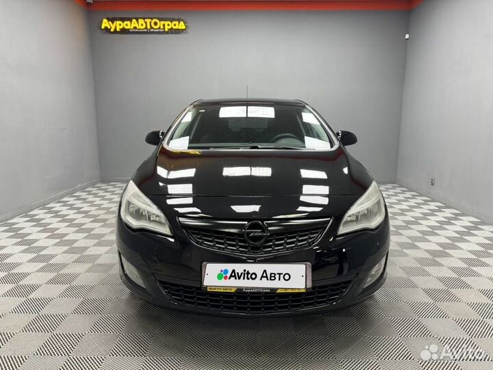 Opel Astra 1.4 МТ, 2010, 165 175 км
