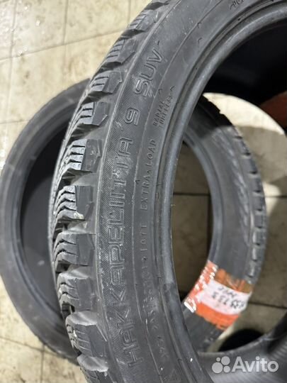 Nokian Tyres Hakkapeliitta 9 SUV 295/35 R21