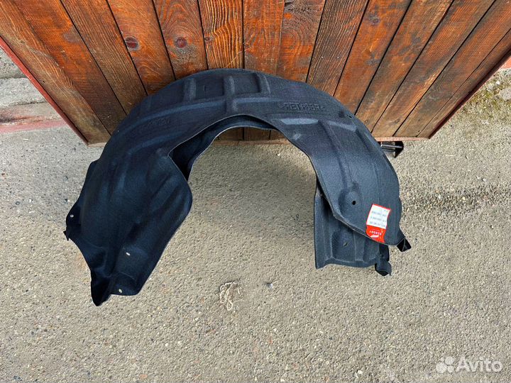 Подкрылок задний Toyota Camry V40 V45